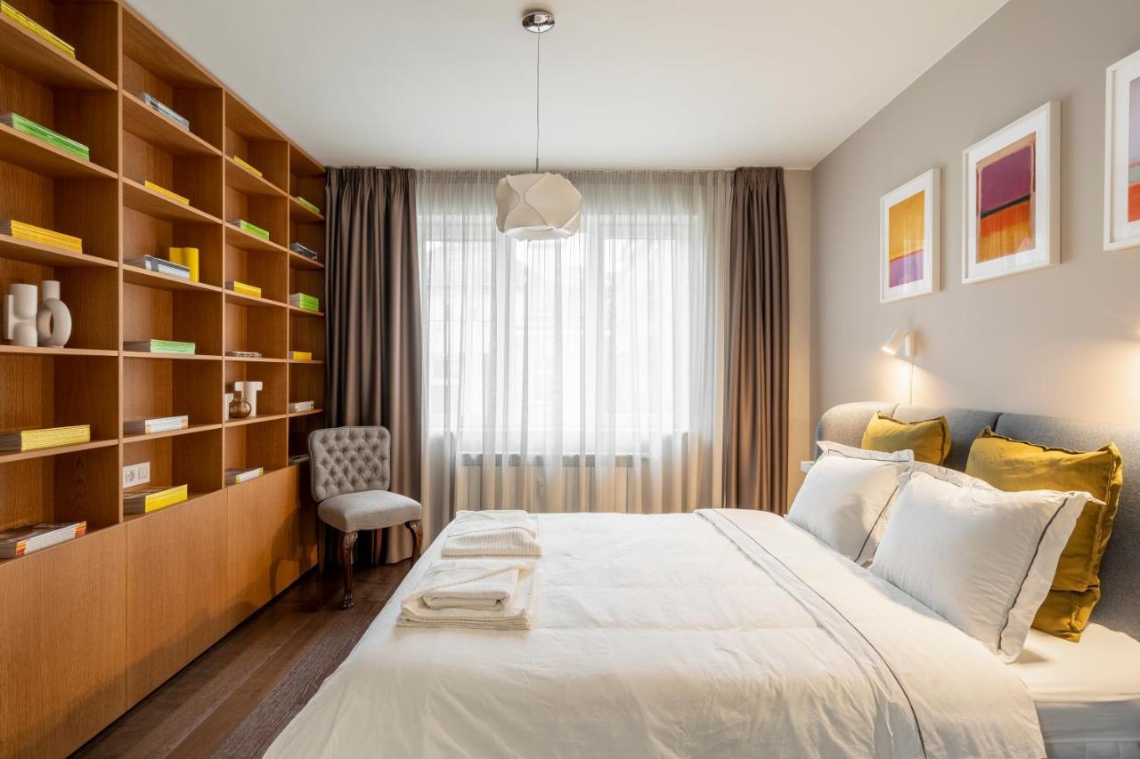 New High-End Designer 3Br Central Apt Σόφια Εξωτερικό φωτογραφία