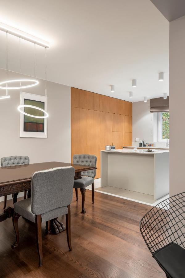 New High-End Designer 3Br Central Apt Σόφια Εξωτερικό φωτογραφία
